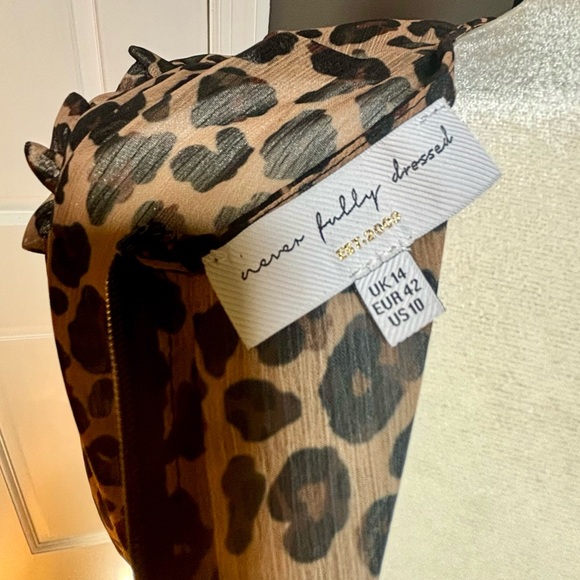 Drop Waist Leopard Print Dress - Picture 9 of 10